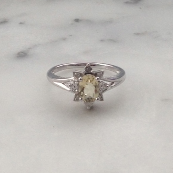 Genuine Diamond Lemon Quartz Ring - Picture 1 of 3